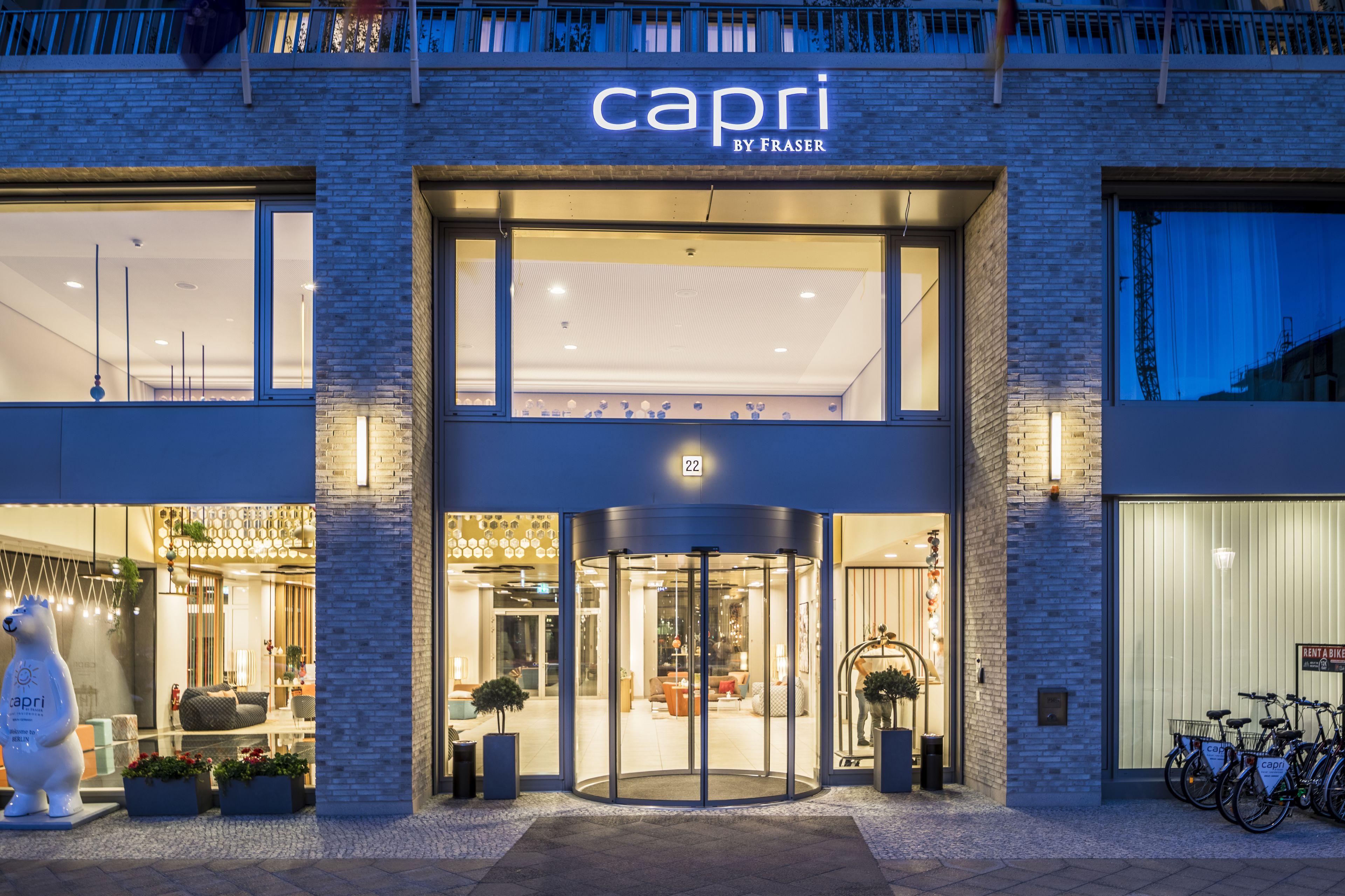 Capri By Fraser Berlin — Foto’s 1